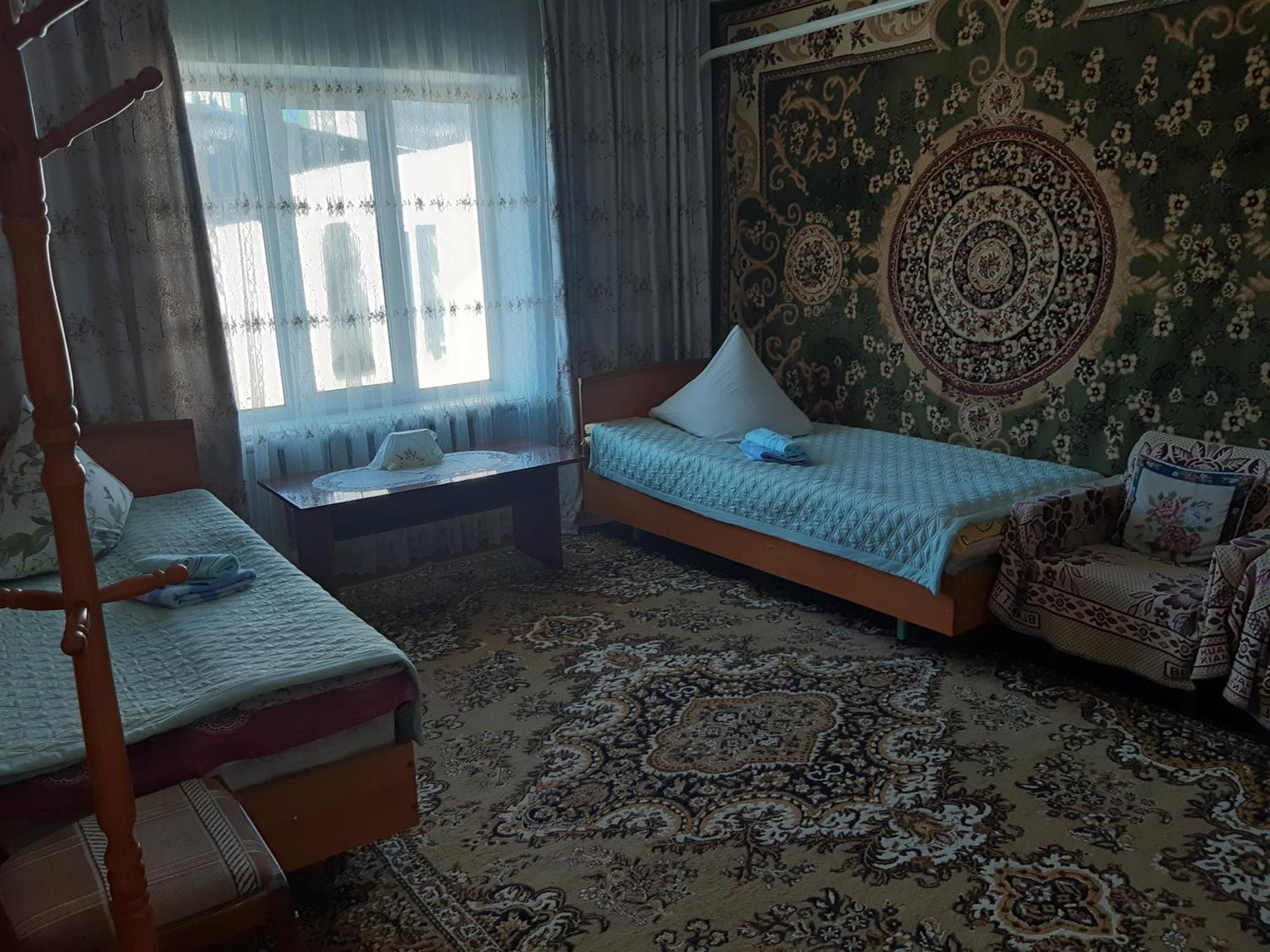 Guest House Lola Kochkor Kültér fotó