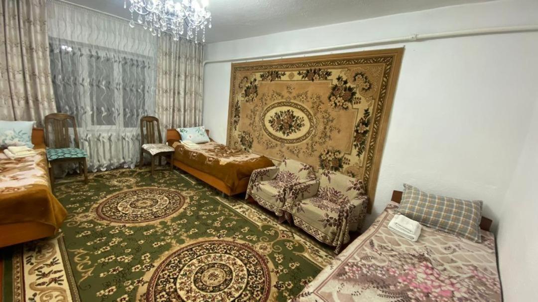 Guest House Lola Kochkor Kültér fotó