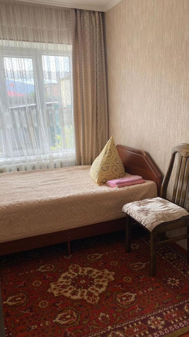 Guest House Lola Kochkor Kültér fotó